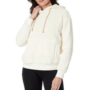 Brand new with tags Carve Designs Brie Sherpa Hoodie